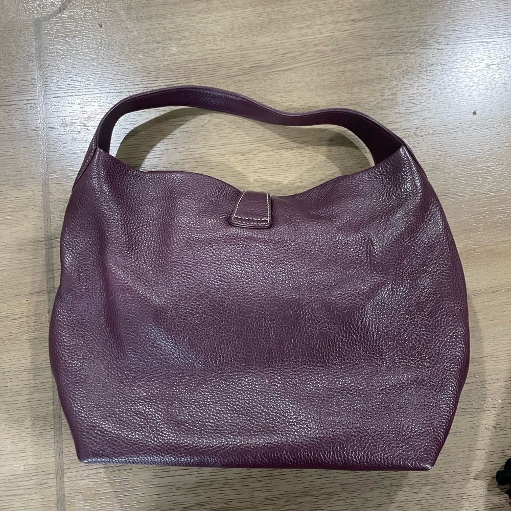 Dooney & Bourke Pebble Grain Logo Lock Shoulder Bag Bordeaux - Picture 16 of 16
